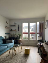 
                                                                                        Location
                                                                                         Beau 2P meublé 39m² calme sans vis à vis