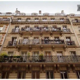 
                                                                                        Location
                                                                                         Beau 2P meublé 39m² dans le 14ème