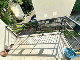 
                                                                                        Location
                                                                                         Beau 2P meublé 39m² refait à neuf et tout confort