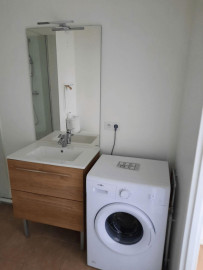 
                                                                                        Location
                                                                                         Beau 2P meublé 40m² avec parking