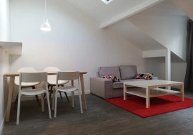 
                                                                                        Location
                                                                                         Beau 2P meublé 40m² proche de la mairie