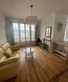 
                                                                                        Location
                                                                                         Beau 2P meublé 40m² récemment rénové