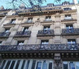 
                                                                                        Location
                                                                                         Beau 2P meublé 40m² Rue Tiquetonne