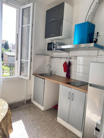 
                                                                                        Location
                                                                                         Beau 2P meublé 41 m2 - Vitry Sur Seine