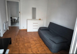 
                                                                                        Location
                                                                                         Beau 2P meublé 42m² Nice centre