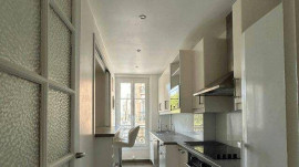 
                                                                                        Location
                                                                                         Beau 2P meublé 43m² lumineux et sans vis-à-vis