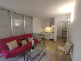 
                                                                                        Location
                                                                                         Beau 2P meublé 43m² Marseille 8