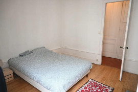 
                                                                                        Location
                                                                                         Beau 2P meublé 43m² proche de la Place Guichard