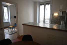 
                                                                                        Location
                                                                                         Beau 2P meublé 43m² proche de la Place Guichard