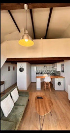 
                                                                                        Location
                                                                                         Beau 2P meublé 44m² face au Parc du centenaire