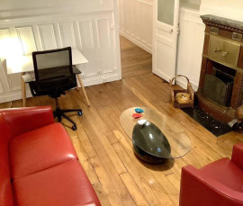 
                                                                                        Location
                                                                                         Beau 2P meublé 45m² au cœur du Haut Marais