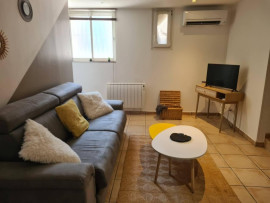 
                                                                                        Location
                                                                                         Beau 2P meublé 45m² avec terrasse