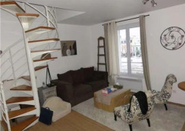 
                                                                                        Location
                                                                                         Beau 2P meublé 45m² Carrez (70m² au sol) en Duplex