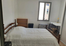 
                                                                                        Location
                                                                                         Beau 2P meublé 45m² en plein cœur de l'Ecusson