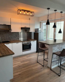 
                                                                                        Location
                                                                                         Beau 2P meublé 45m² refait à neuf parking à Nancy