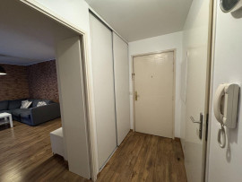 
                                                                                        Location
                                                                                         Beau 2P meublé 47 m² dans résidence sécurisée