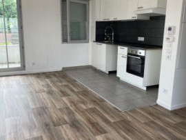 
                                                                                        Location
                                                                                         Beau 2P meublé 47m² avec grande terrasse