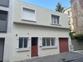
                                                                                        Location
                                                                                         Beau 2P meublé 48m² équipé à neuf avec cour privée