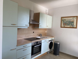 
                                                                                        Location
                                                                                         Beau 2P meublé 48m² rénové avec balcon