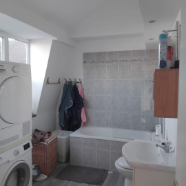 
                                                                                        Location
                                                                                         Beau 2P meublé 49m² Quartier Saint Maurice