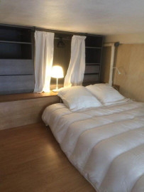 
                                                                                        Location
                                                                                         Beau 2P meublé (50m² au sol, 35m² carrez) rénové