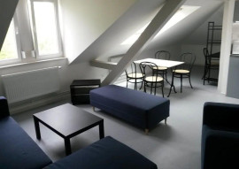 
                                                                                        Location
                                                                                         Beau 2P meublé 50m² tout compris
