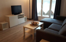 
                                                                                        Location
                                                                                         Beau 2P meublé 51m² très calme
