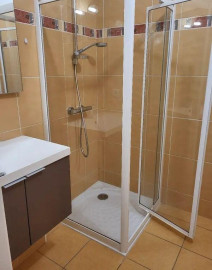 
                                                                                        Location
                                                                                         Beau 2P meublé 52m² avec jardin