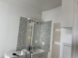 
                                                                                        Location
                                                                                         Beau 2P meublé de 49 m² + balcon de 7,5m²