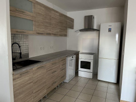 
                                                                                        Location
                                                                                         Beau 2P meublé de 49 m² + balcon de 7,5m²