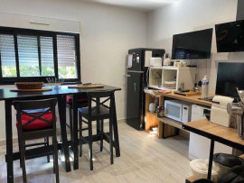 
                                                                                        Location
                                                                                         Beau 2P meublé fonctionnel et tranquille à Nantes