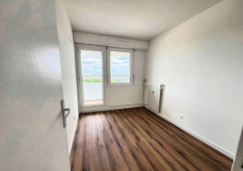 
                                                                                        Location
                                                                                         Beau 3/4P 68m² avec balcon sans vis-à-vis