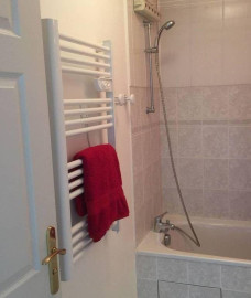
                                                                                        Location
                                                                                         Beau 3 pièces 58m² situé en face de la gare