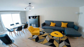 
                                                                                        Location
                                                                                         Beau 3 pièces 66m² meublé proche du centre et Fac