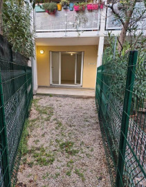 
                                                                                        Location
                                                                                         Beau 3 pièces 73 M² à Avignon