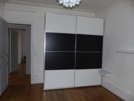 
                                                                                        Location
                                                                                         Beau 3 pièces à louer