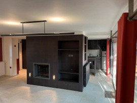 
                                                                                        Location
                                                                                         Beau 3 pièces meublé 77m² + jardin 80m² + terrasse