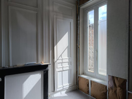 
                                                                                        Location
                                                                                         Beau 3P 49m² meublé