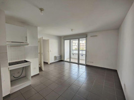 
                                                                                        Location
                                                                                         Beau 3P 50 m²