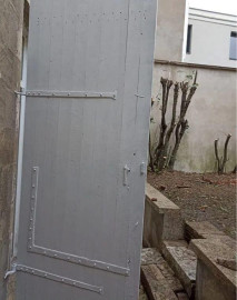 
                                                                                        Location
                                                                                         Beau 3P 52m² avec jardin en plein centre ville