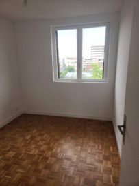 
                                                                                        Location
                                                                                         Beau 3P 55m² à Colombes