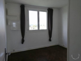 
                                                                                        Location
                                                                                         Beau 3P 60m² Houilles