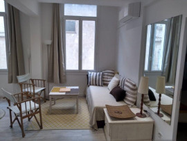 
                                                                                        Location
                                                                                         Beau 3P 60m² intra muros bail jusqu'au 25 juin