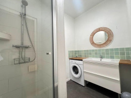 
                                                                                        Location
                                                                                         Beau 3P 60m² meublé Quai Sainte Croix Bordeaux