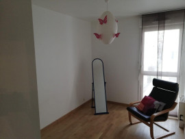 
                                                                                        Location
                                                                                         Beau 3P 62m² avec balcon en très bon état