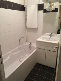 
                                                                                        Location
                                                                                         Beau 3P 62m² Rive droite idéal coloc