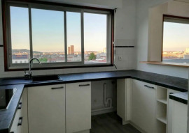 
                                                                                        Location
                                                                                         Beau 3P 63m² avec balcon