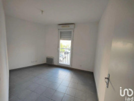
                                                                                        Location
                                                                                         Beau 3P 64m² avec balcon et parking