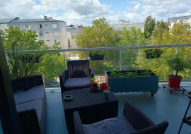 
                                                                                        Location
                                                                                         Beau 3P 65m² avec balcon dans résidence récente
