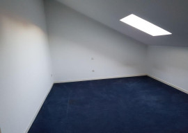 
                                                                                        Location
                                                                                         Beau 3P 65m² propre et lumineux